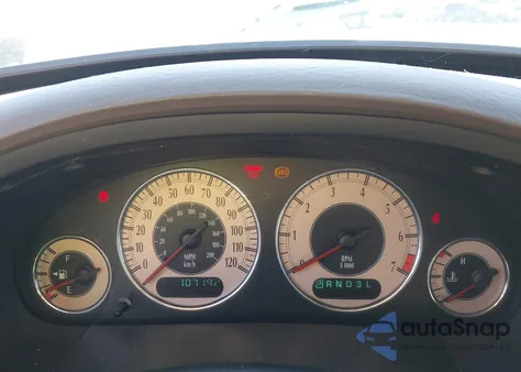 2001 Chrysler Town & Country Lxi z USA, uszkodzony, nr VIN 2C8GP54L81R152545